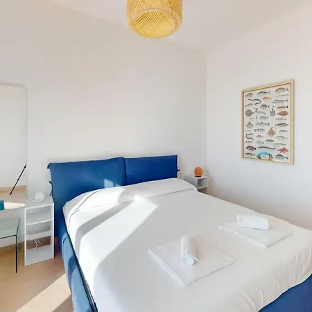 Appartement Nettuno - By Ligooria *