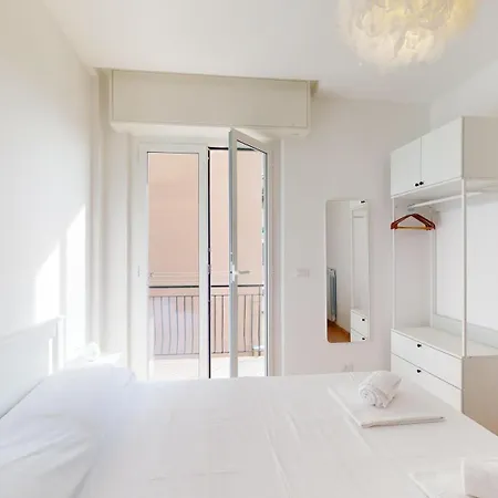 Apartment Nettuno - By Ligooria